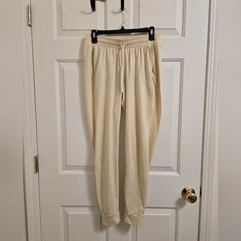 NoBull Women's Cream Soft Joggers Size Small
